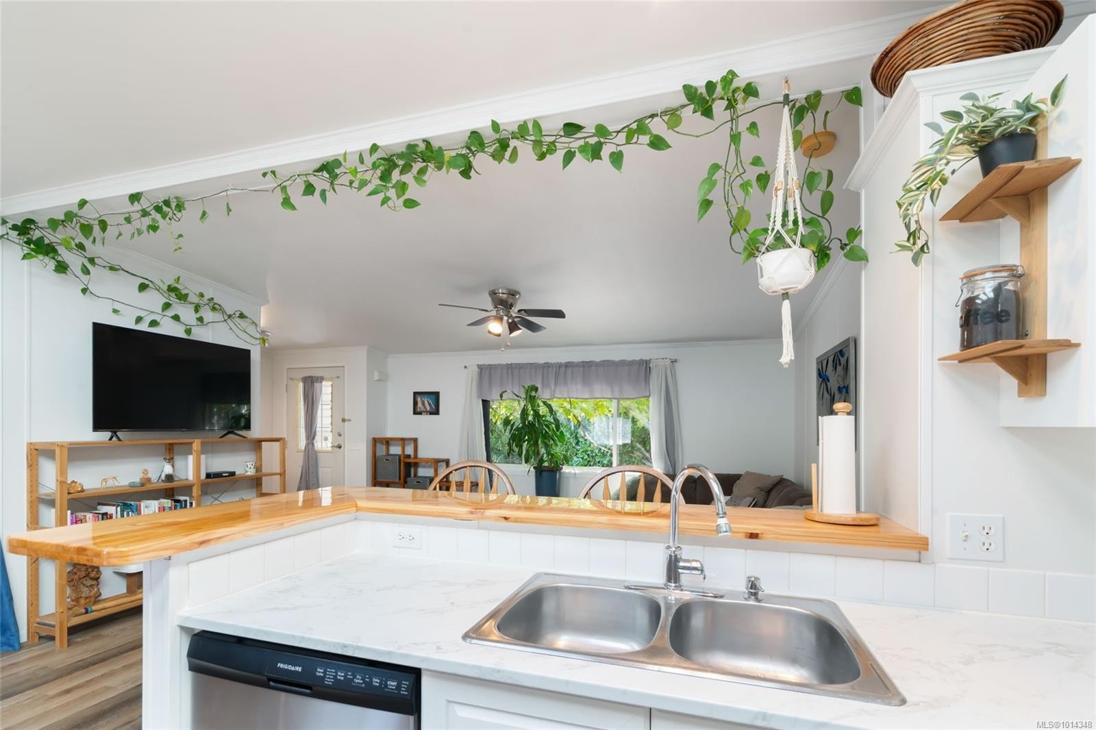 76-971 Douglas Ave, Nanaimo, BC