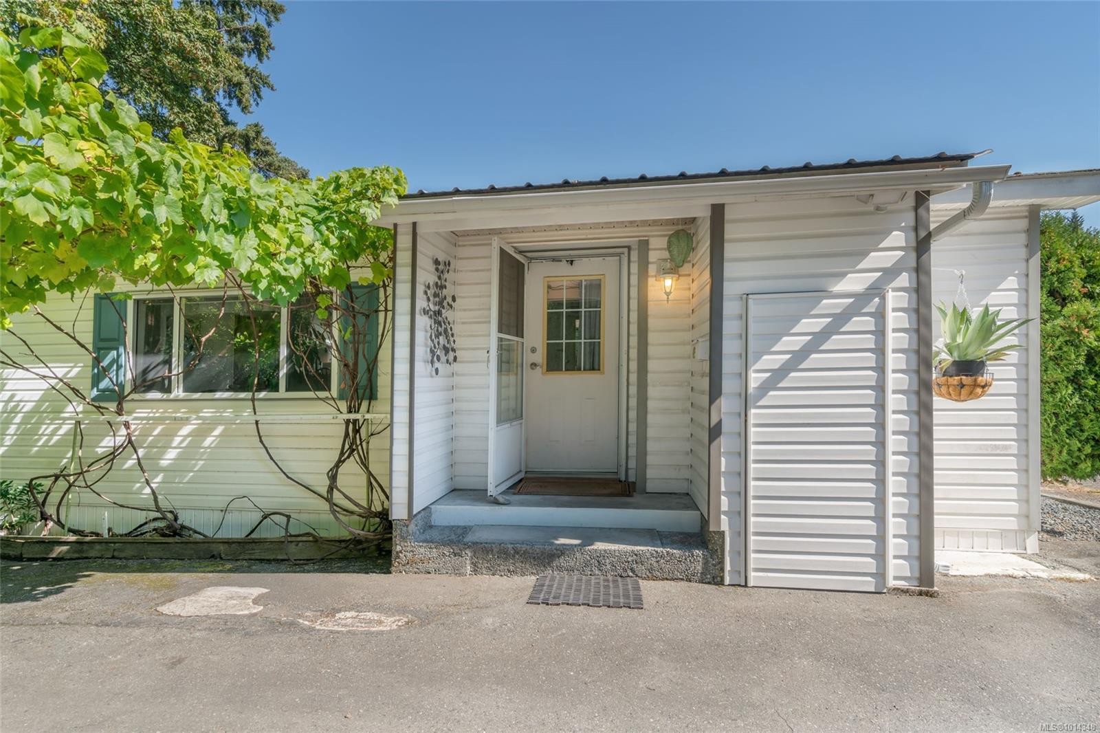 76-971 Douglas Ave, Nanaimo, BC