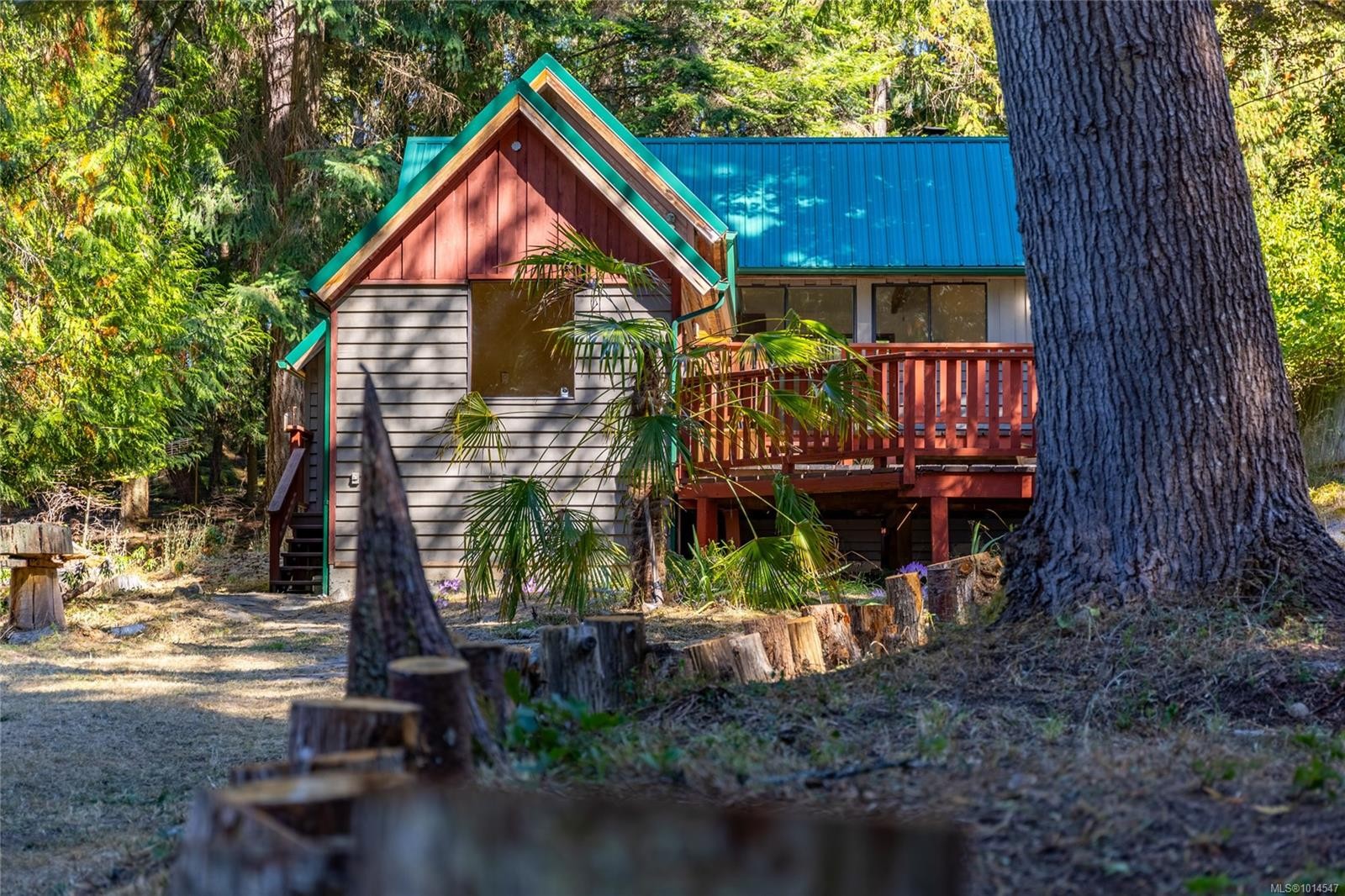 3830 Cutlass Crt, Pender Island, BC