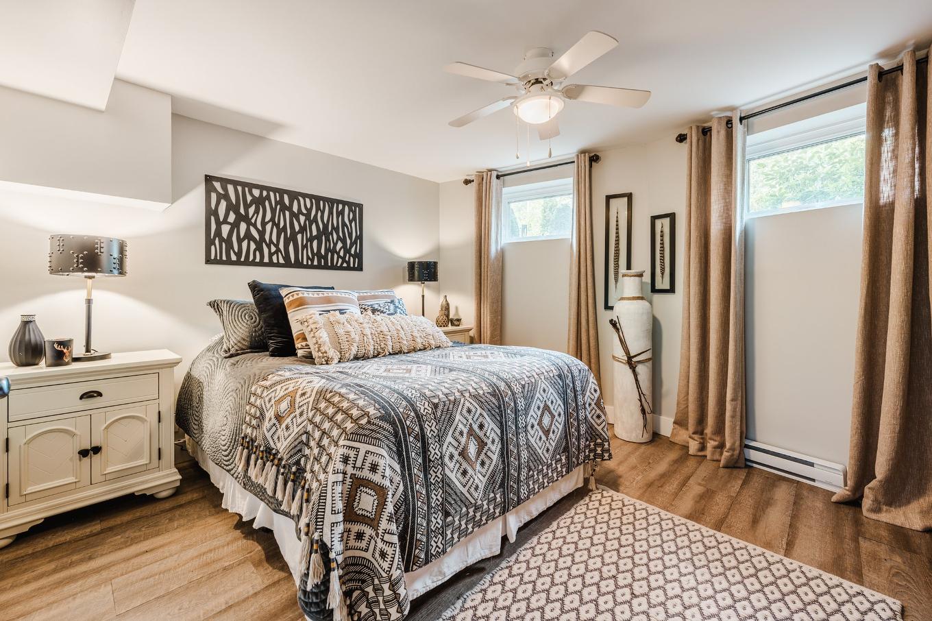 Bedroom - 14 Rue De L'Anse, Saint-Jean-Sur-Richelieu, QC - Indoor Photo Showing Bedroom