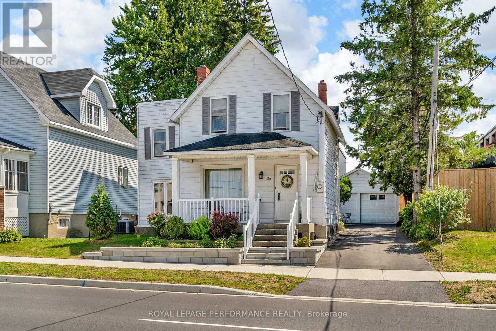 20 Fifth Street W, Cornwall, ON - Outdoor With Deck Patio Veranda With Facade