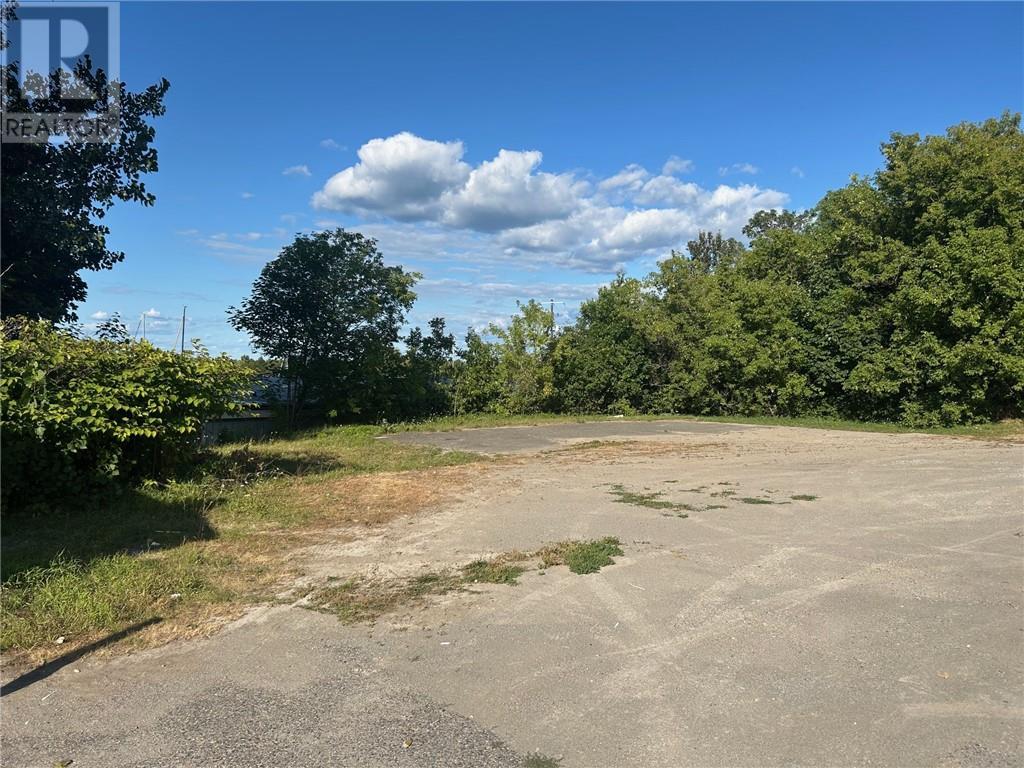 18 Campbell St. E, Little Current, ON