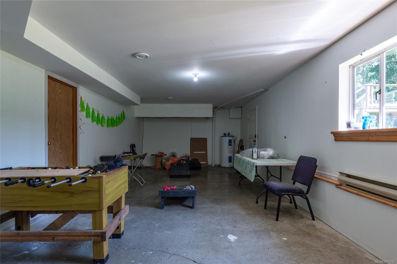 8598 Island Hwy North, Black Creek, BC