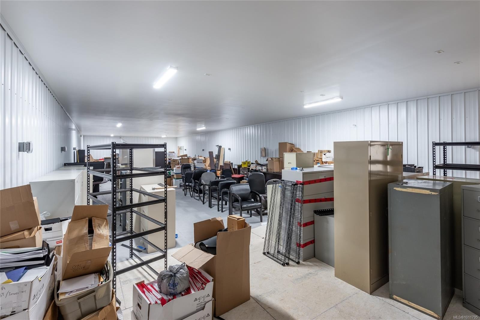 8598 Island Hwy North, Black Creek, BC