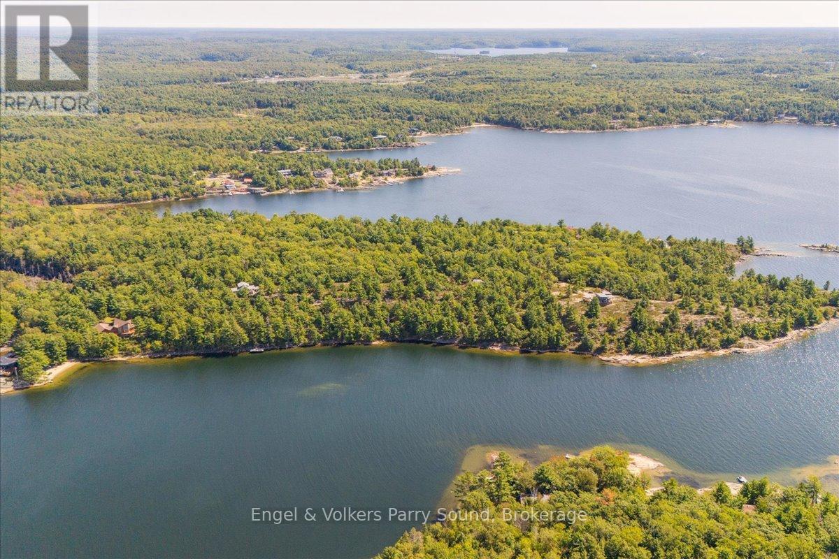 7 Ma Lane, Mcdougall, ON