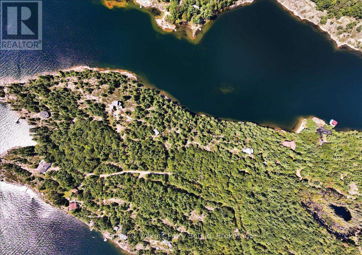 7 Ma Lane, Mcdougall, ON