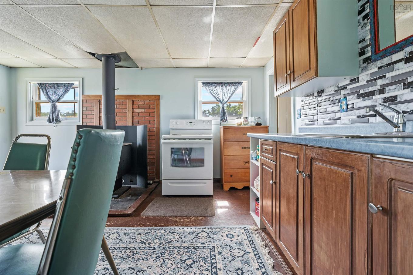 7 & 23 Lynn Road, East Mapleton, NS