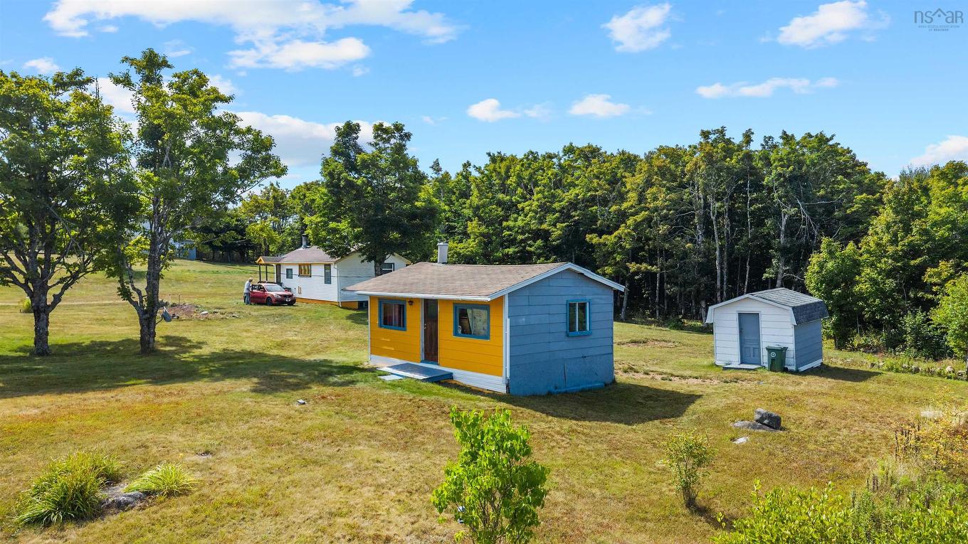 7 & 23 Lynn Road, East Mapleton, NS