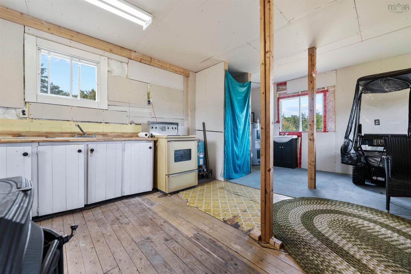 7 & 23 Lynn Road, East Mapleton, NS