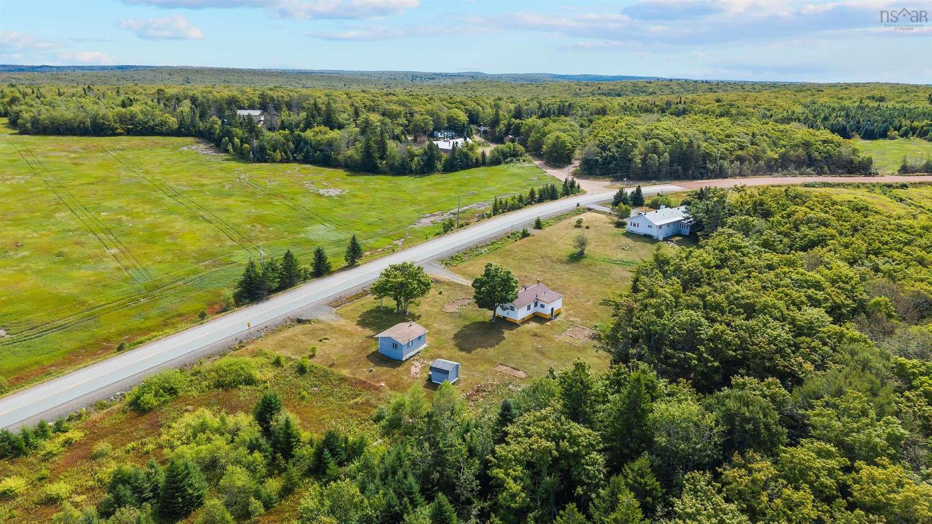 7 & 23 Lynn Road, East Mapleton, NS