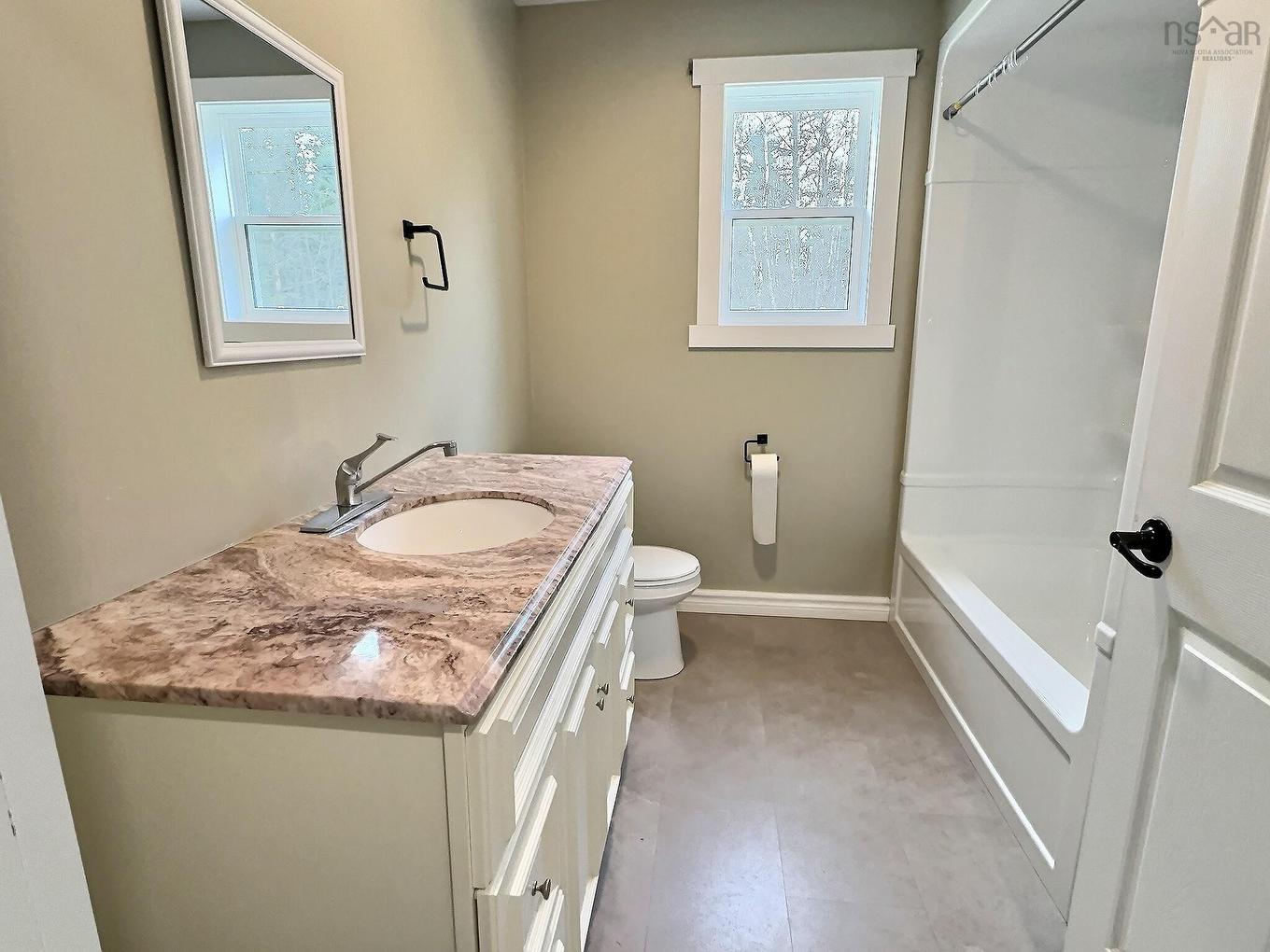 530 Sunset Avenue, Oxford, NS