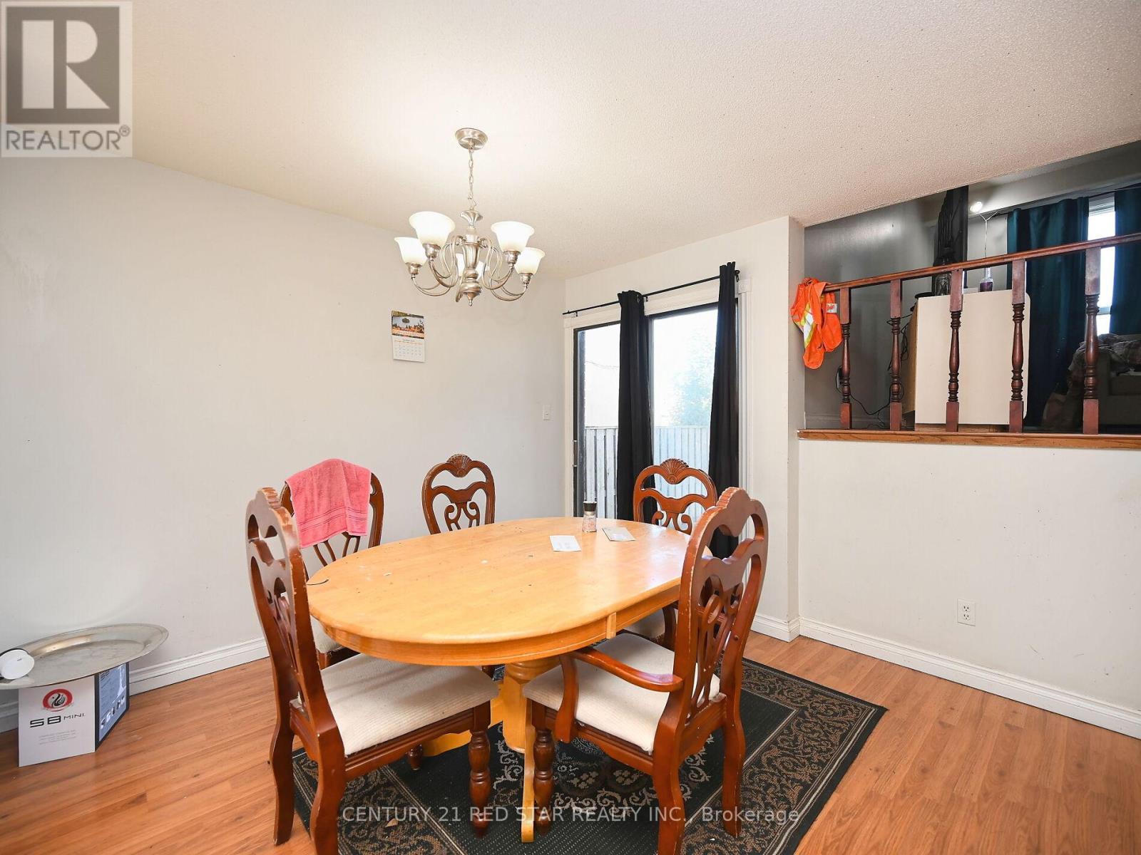 433 Hansen Road N, Brampton, ON - Indoor Photo Showing Dining Room