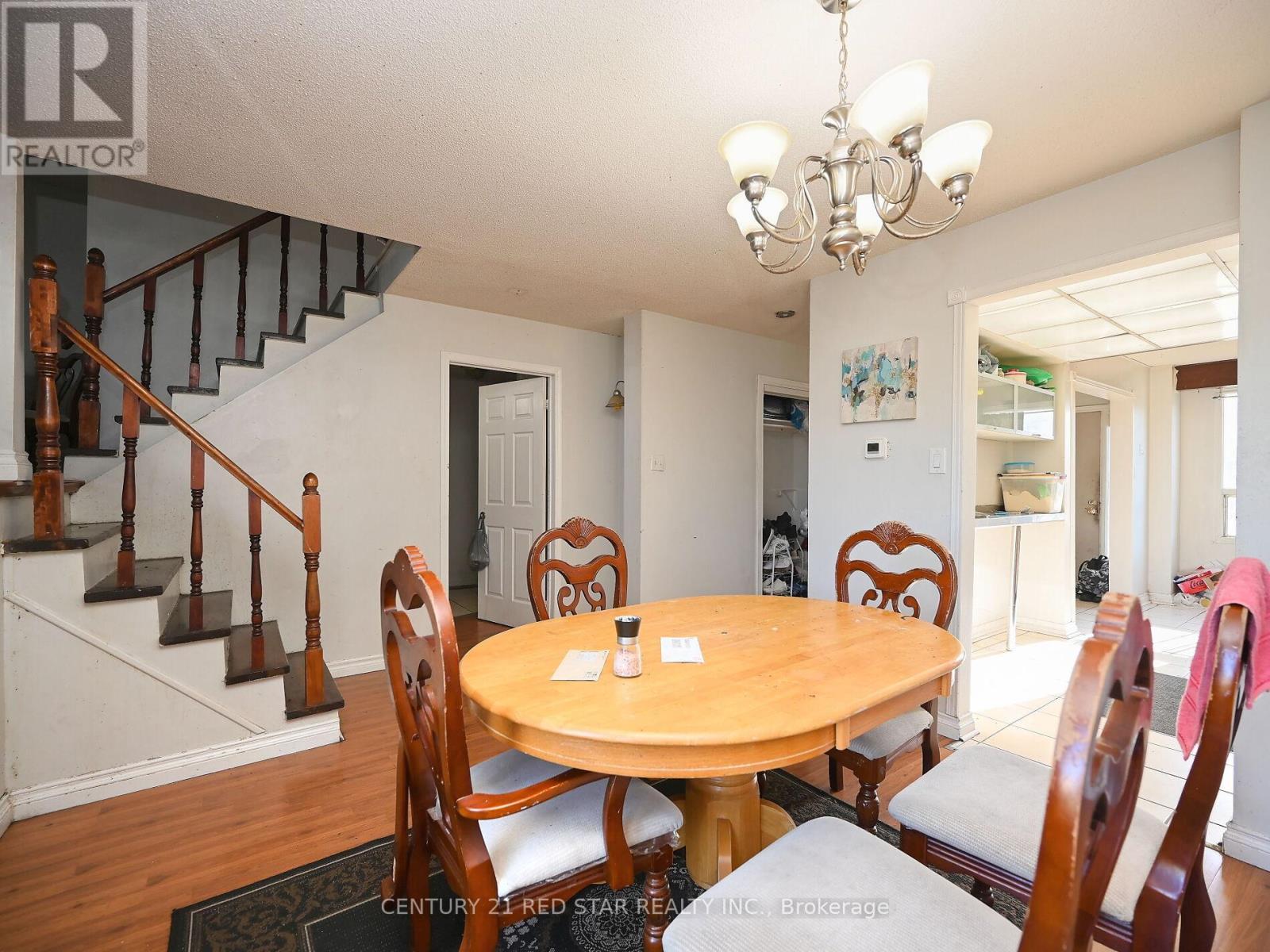 433 Hansen Road N, Brampton, ON - Indoor Photo Showing Dining Room