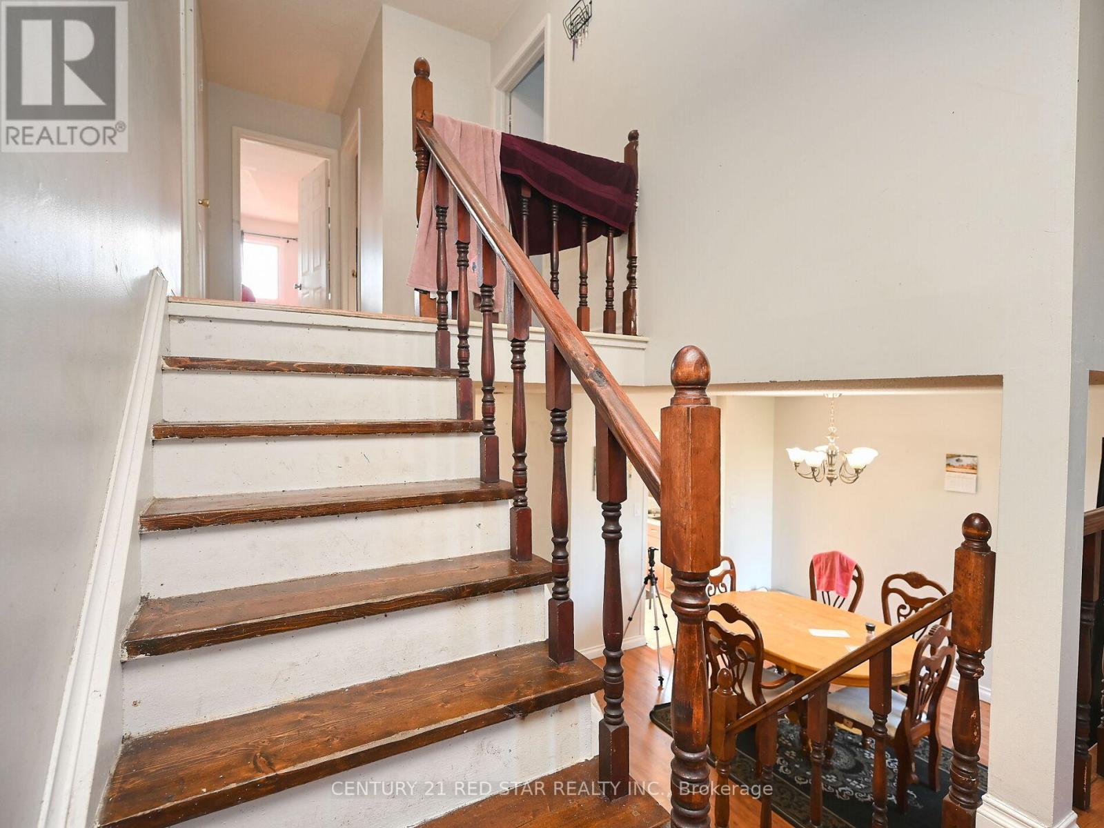 433 Hansen Road N, Brampton, ON - Indoor Photo Showing Other Room