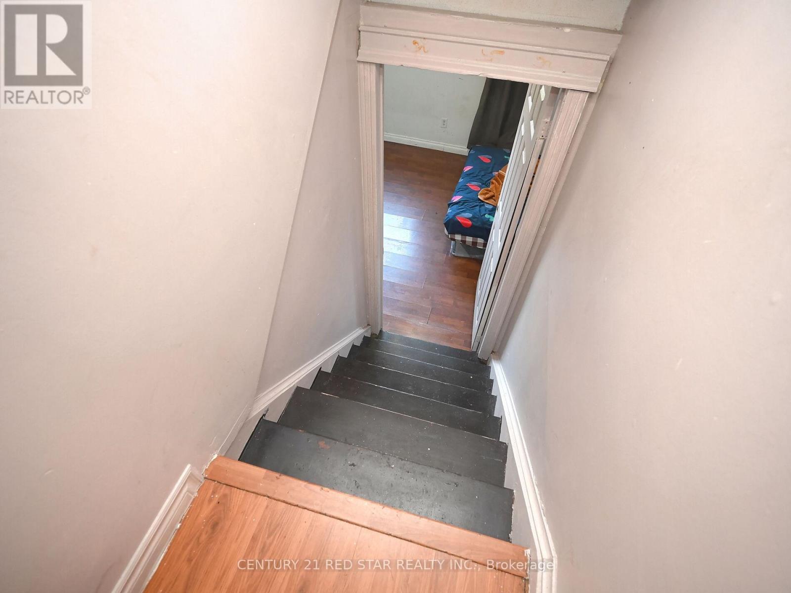 433 Hansen Road N, Brampton, ON - Indoor Photo Showing Other Room