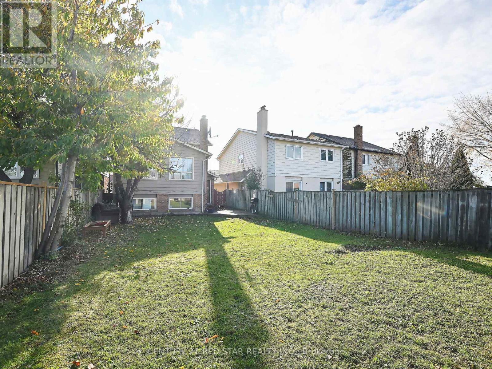 433 Hansen Road N, Brampton, ON - Outdoor