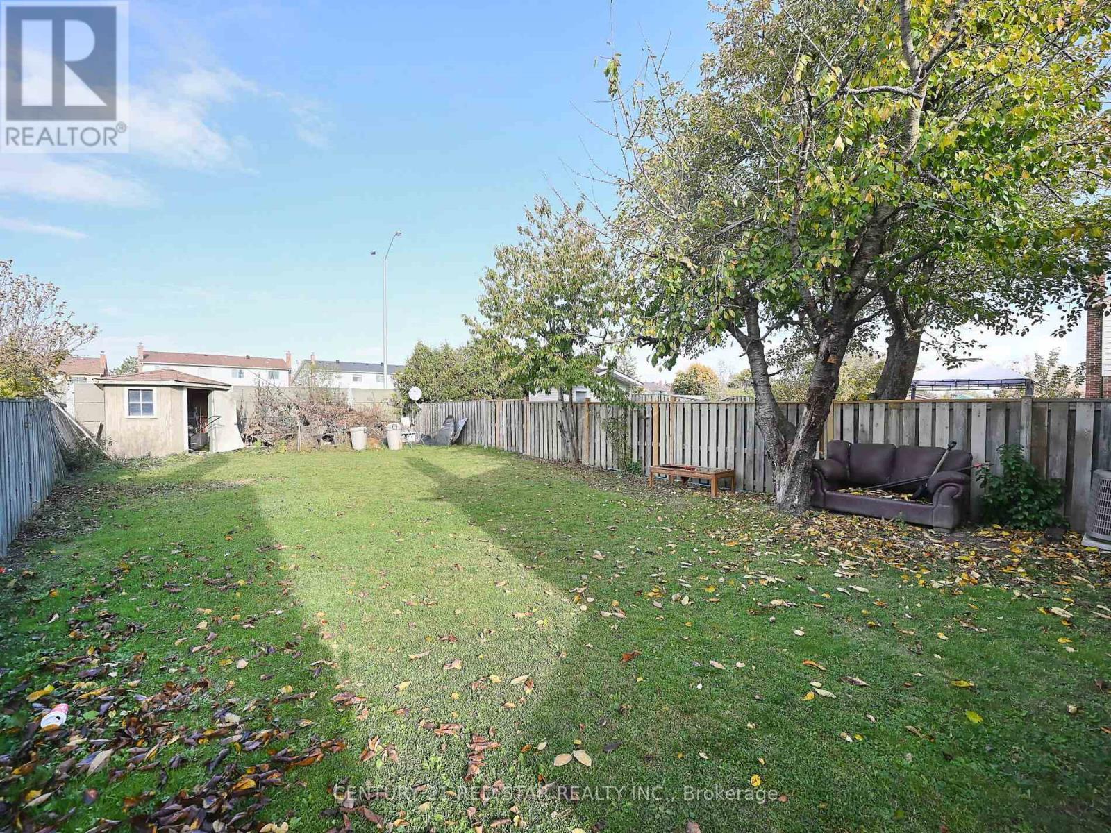 433 Hansen Road N, Brampton, ON - Outdoor
