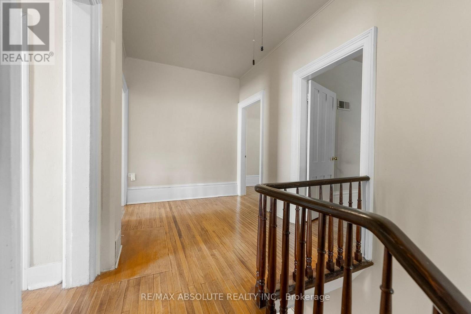 24 Ottawa Street, Arnprior, ON - Indoor Photo Showing Other Room