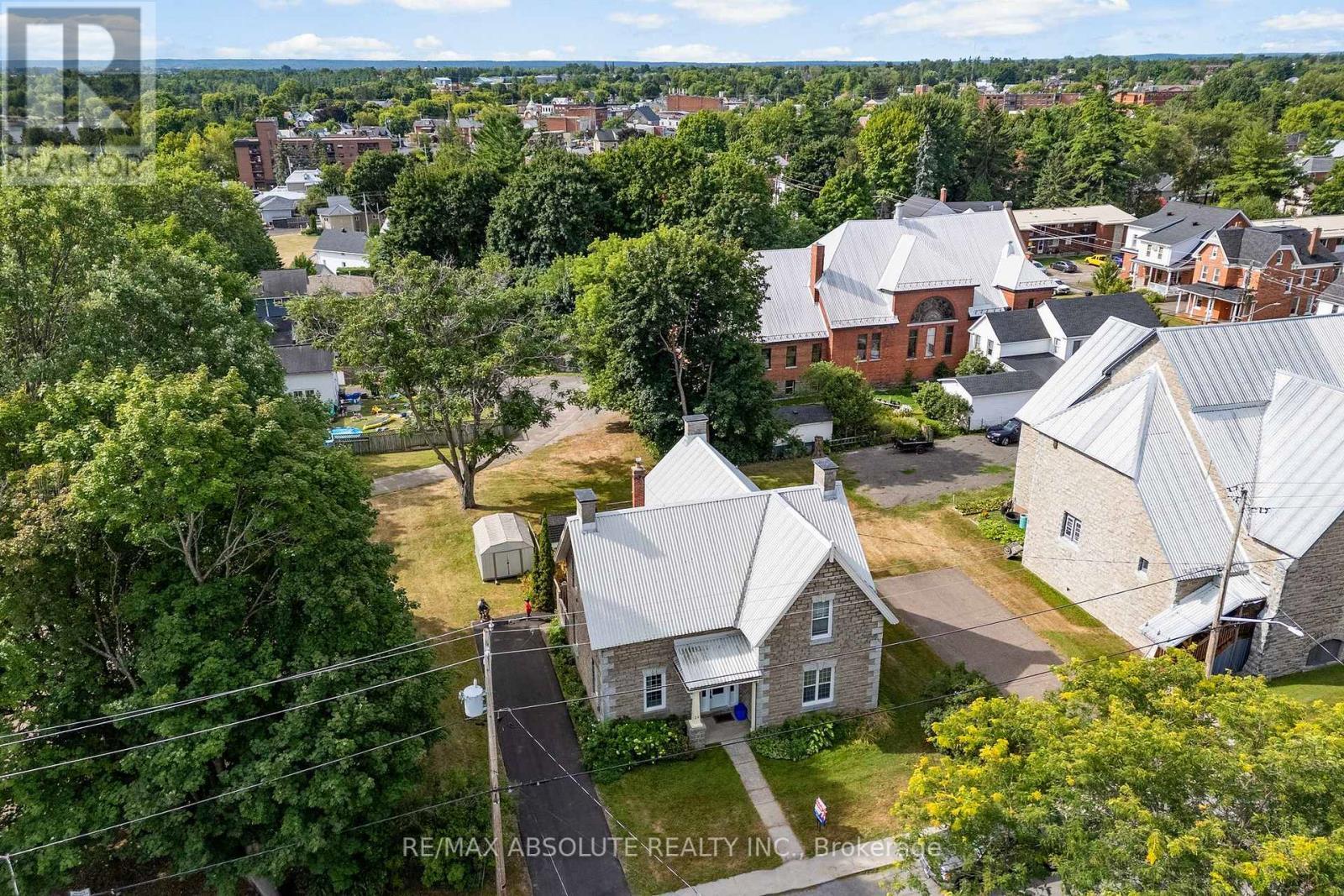24 Ottawa Street, Arnprior, ON - Outdoor With View