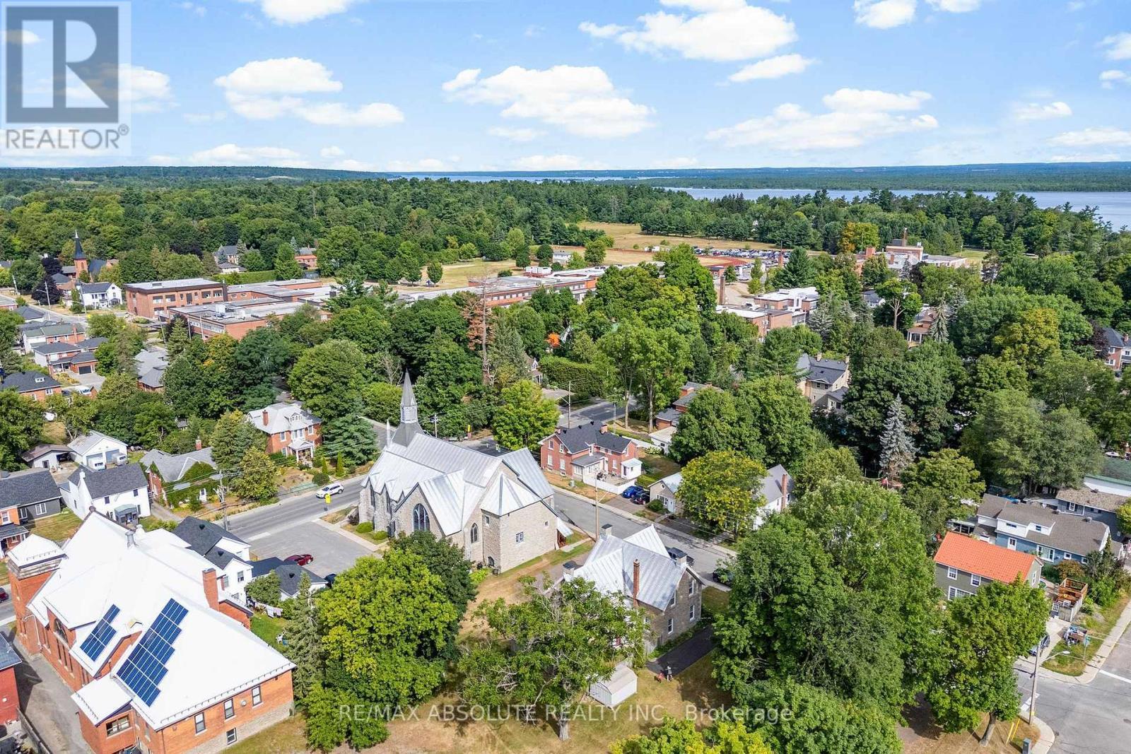 24 Ottawa Street, Arnprior, ON - Outdoor With View
