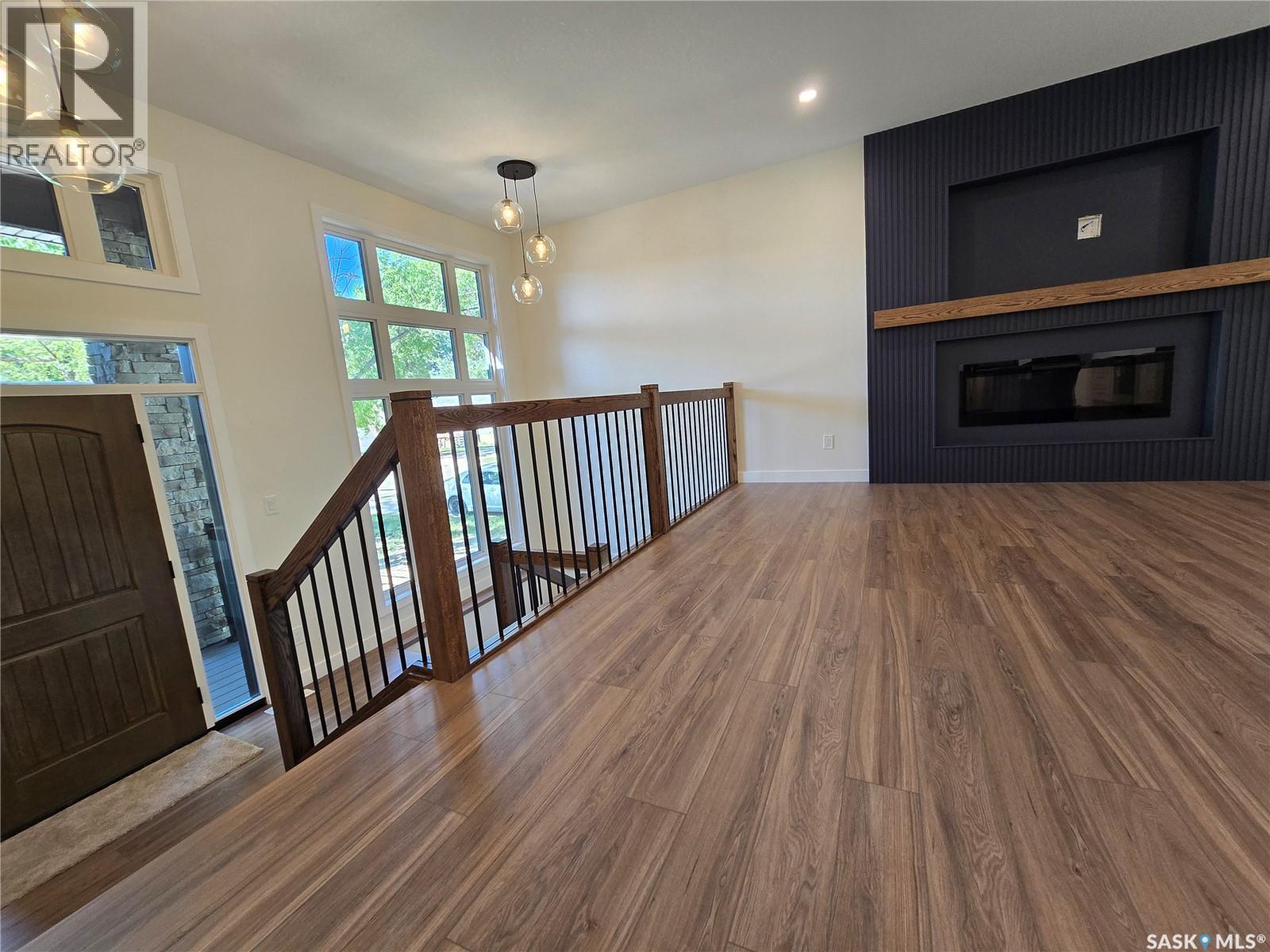 3 Kenney Crescent, Weyburn, SK - Indoor