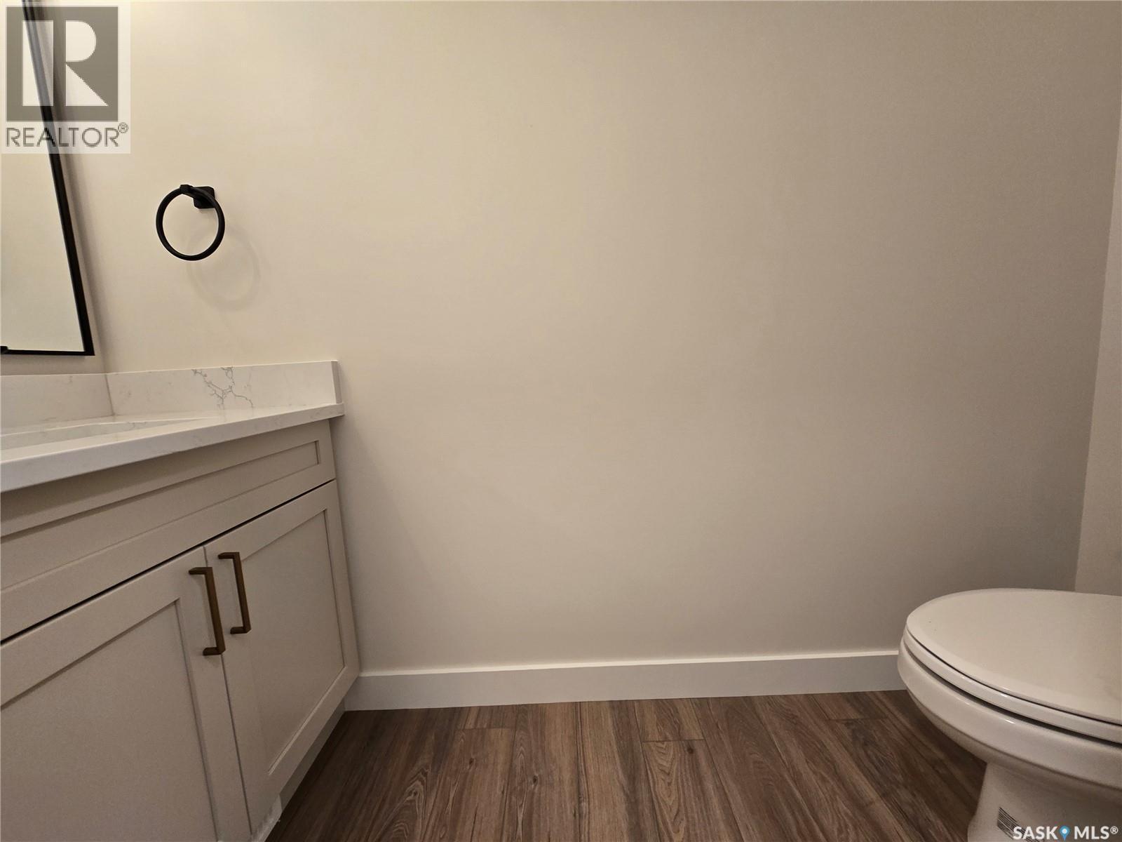 3 Kenney Crescent, Weyburn, SK - Indoor Photo Showing Bathroom
