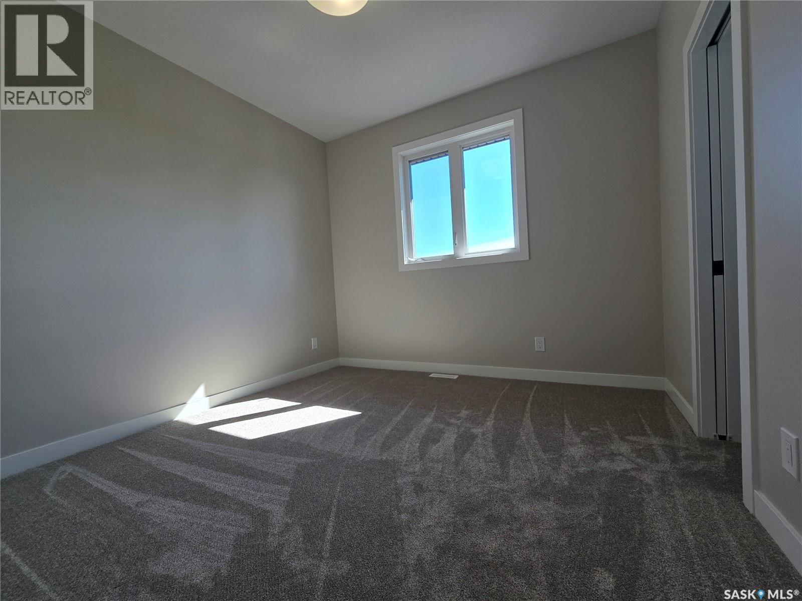 3 Kenney Crescent, Weyburn, SK - Indoor Photo Showing Other Room