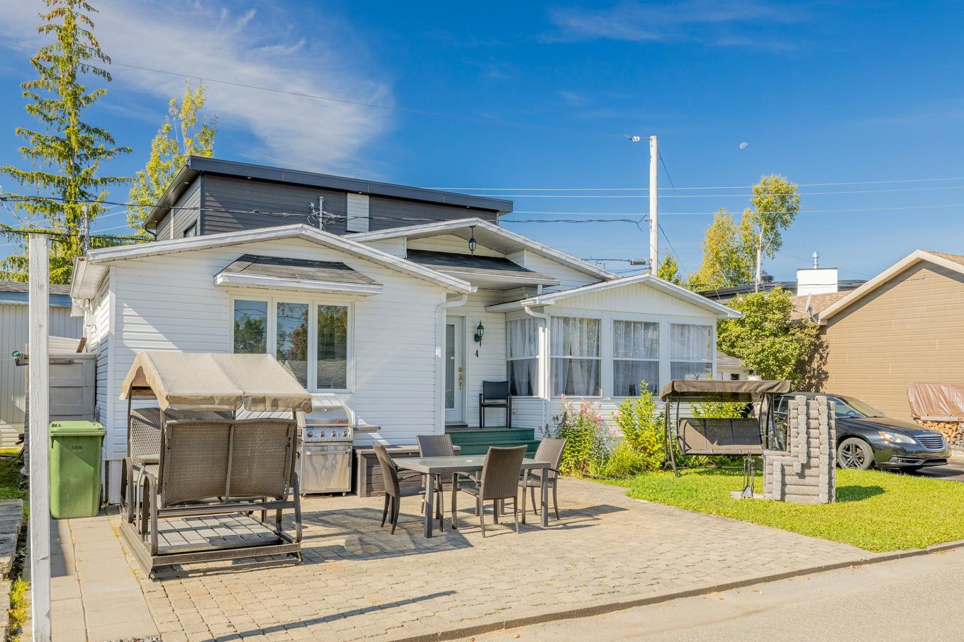 Frontage - 4 17E Rue, Fossambault-Sur-Le-Lac, QC - Outdoor