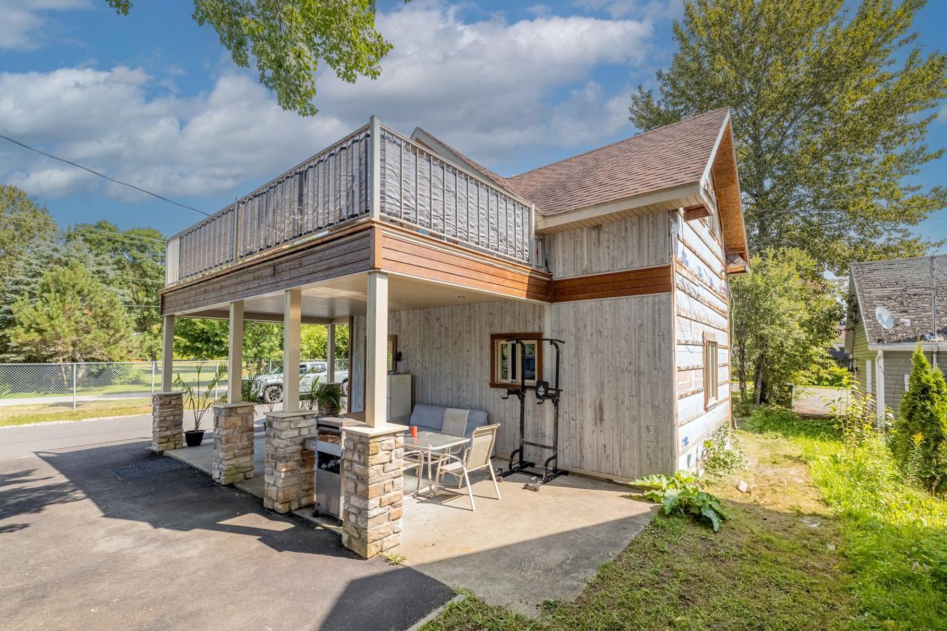 Back facade - 82 Av. Du Soleil, Fossambault-Sur-Le-Lac, QC - Outdoor