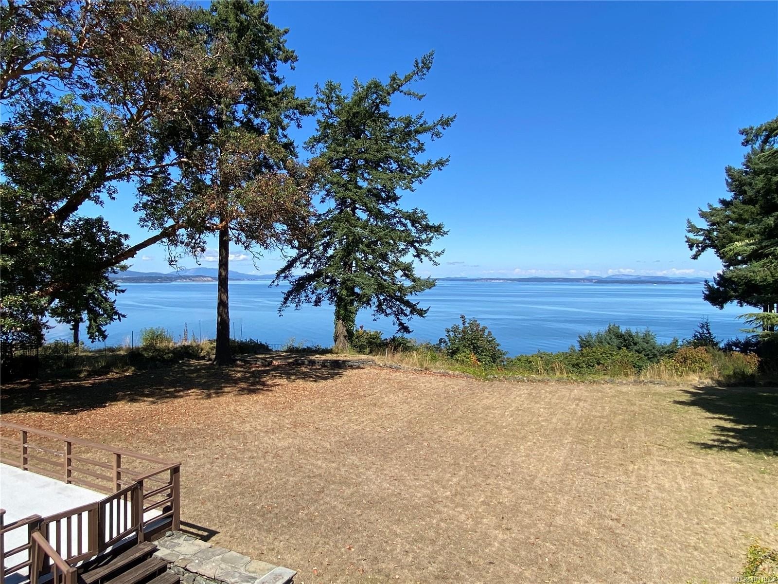 4598 Torquay Dr, Saanich, BC