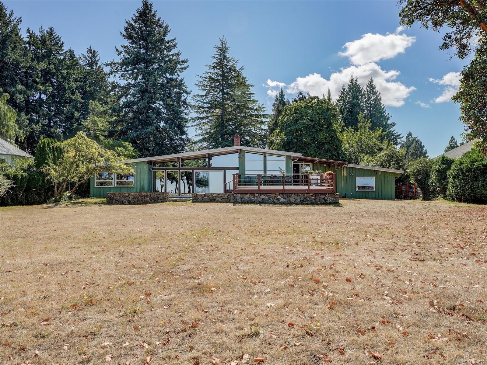 4598 Torquay Dr, Saanich, BC