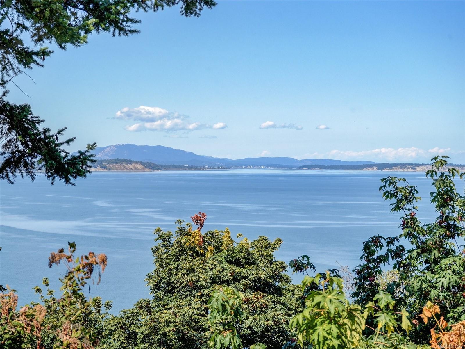 4598 Torquay Dr, Saanich, BC