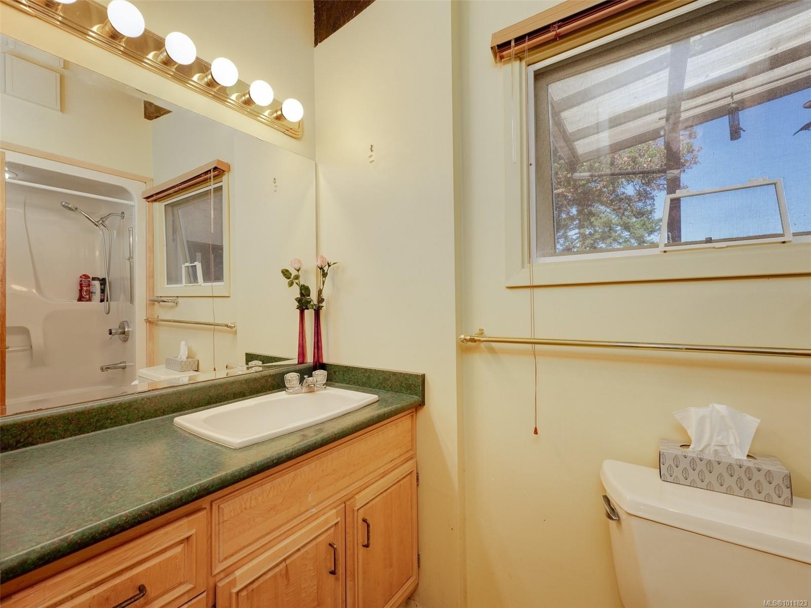 4598 Torquay Dr, Saanich, BC