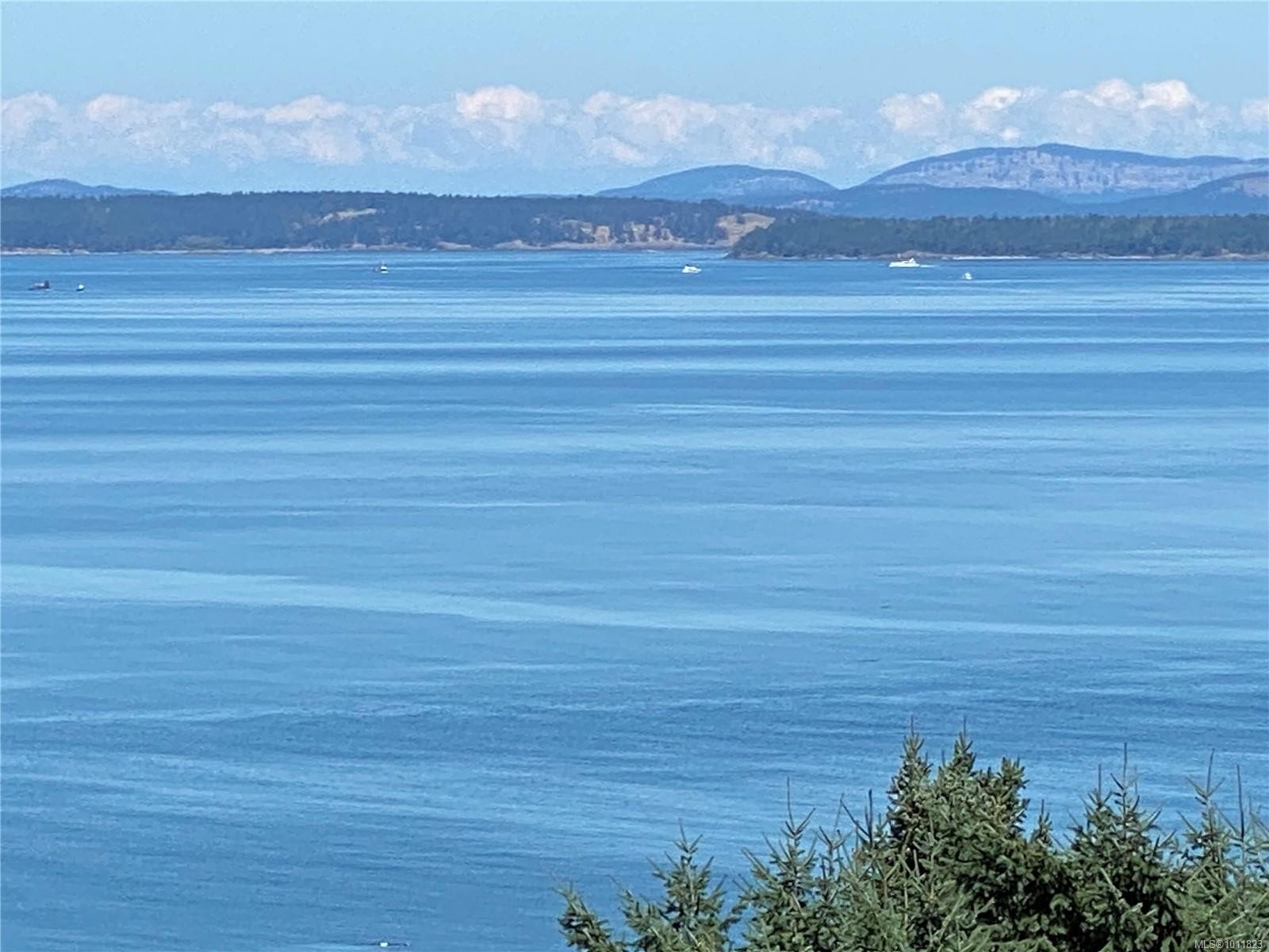 4598 Torquay Dr, Saanich, BC