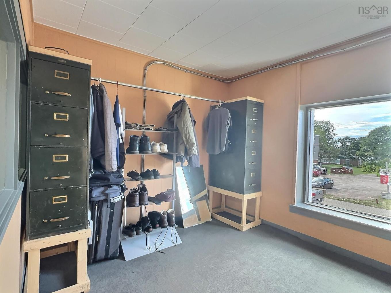 113 Victoria Street E, Amherst, NS