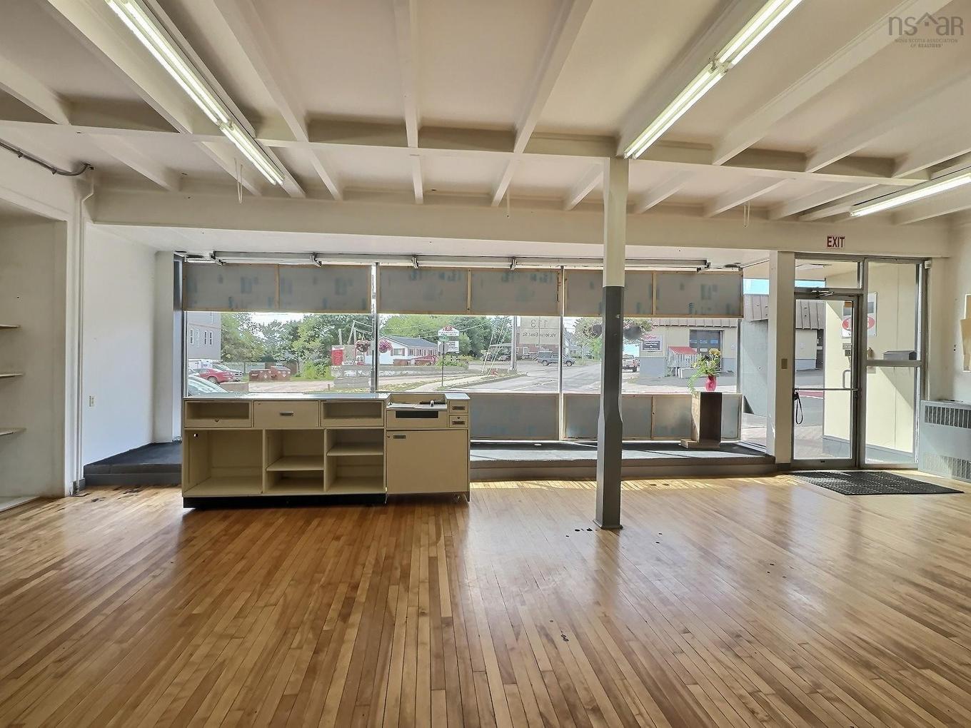 113 Victoria Street E, Amherst, NS