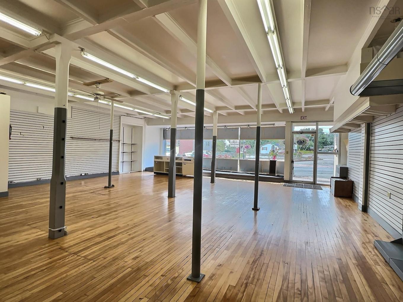 113 Victoria Street E, Amherst, NS