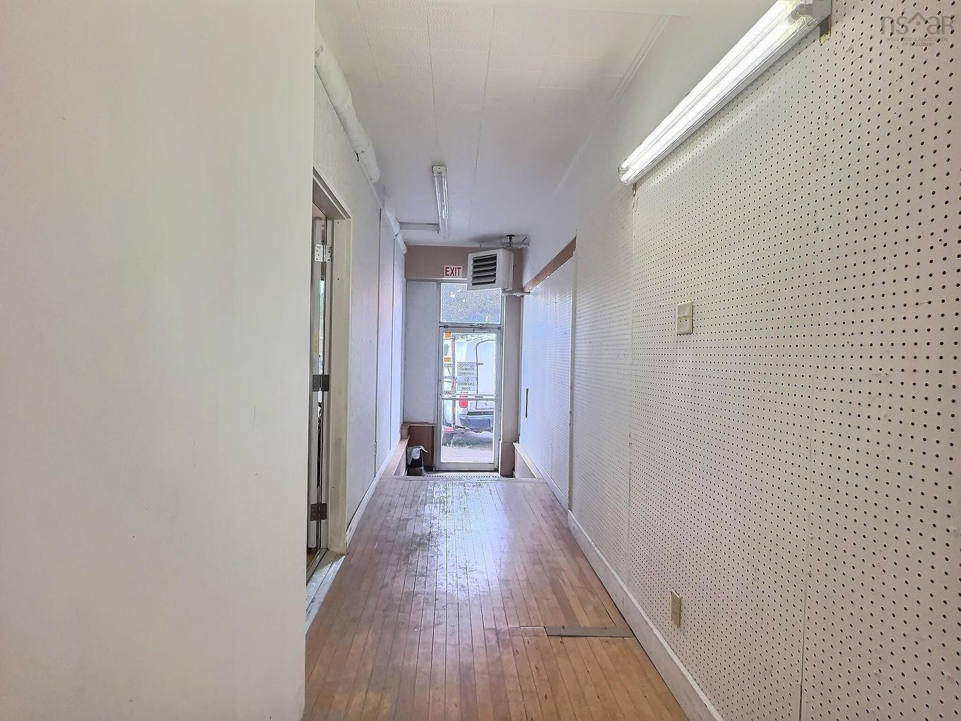 113 Victoria Street E, Amherst, NS