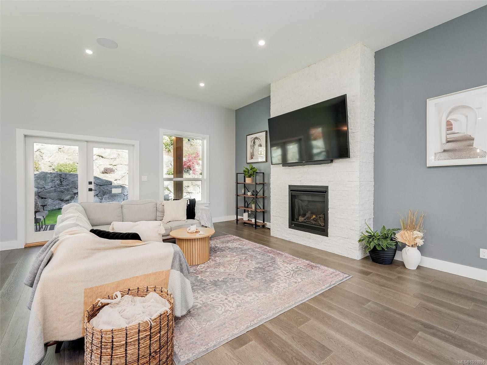 847 Bucktail Rd, Mill Bay, BC