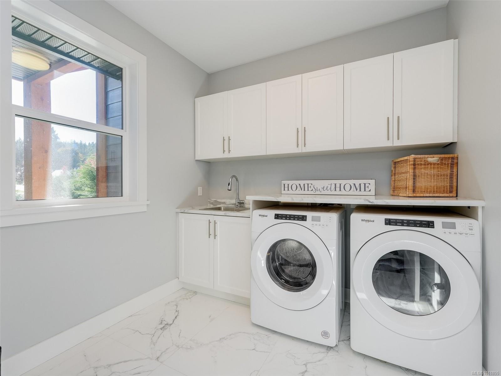 847 Bucktail Rd, Mill Bay, BC