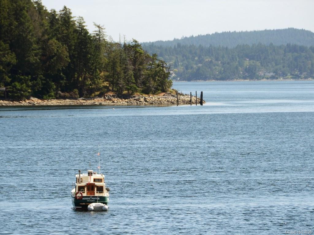 847 Bucktail Rd, Mill Bay, BC