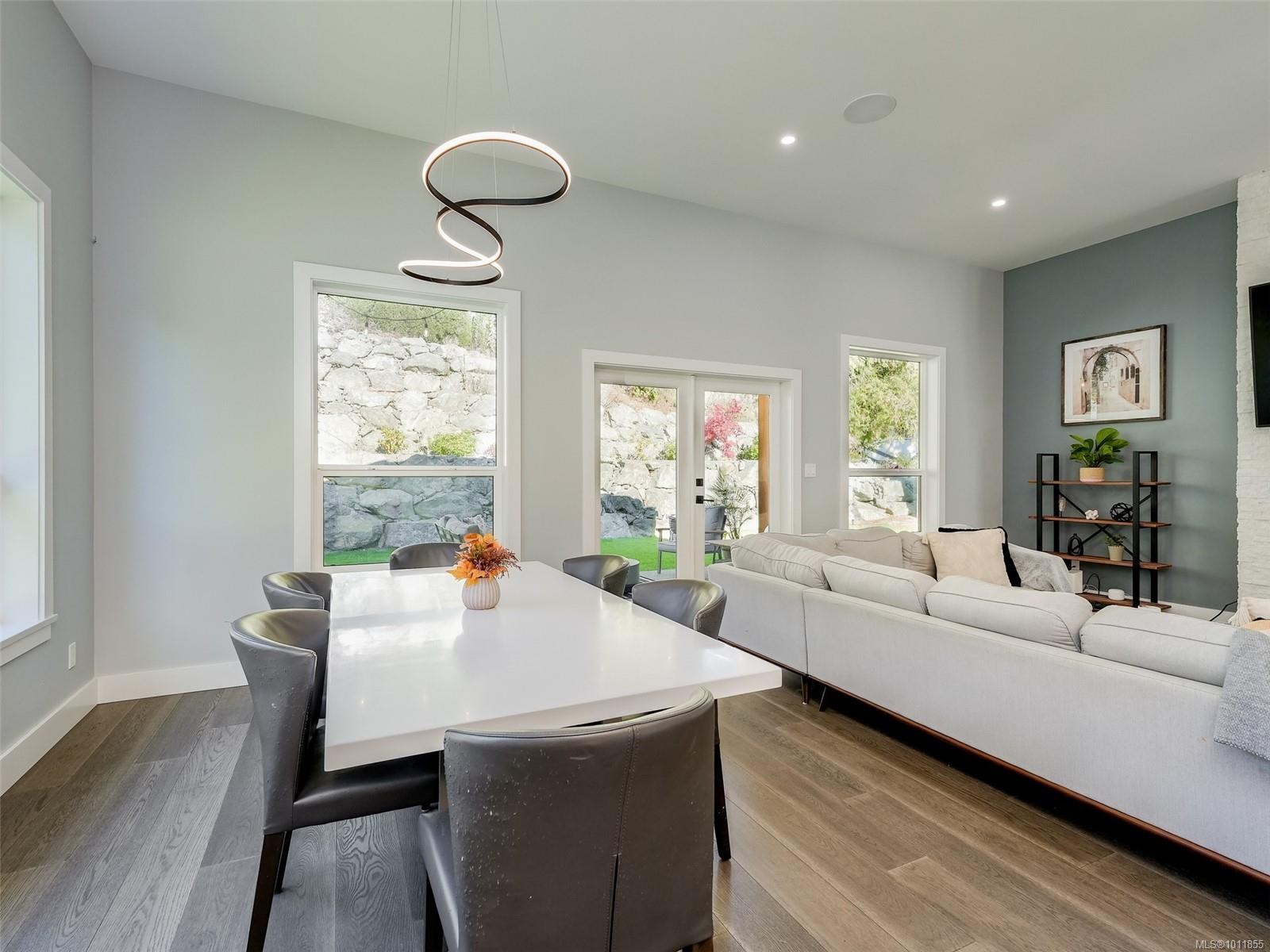 847 Bucktail Rd, Mill Bay, BC