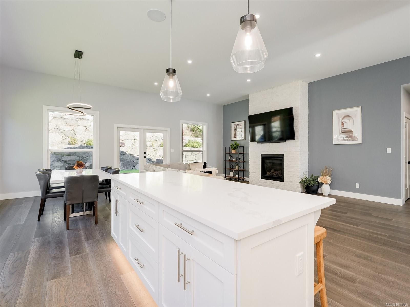 847 Bucktail Rd, Mill Bay, BC