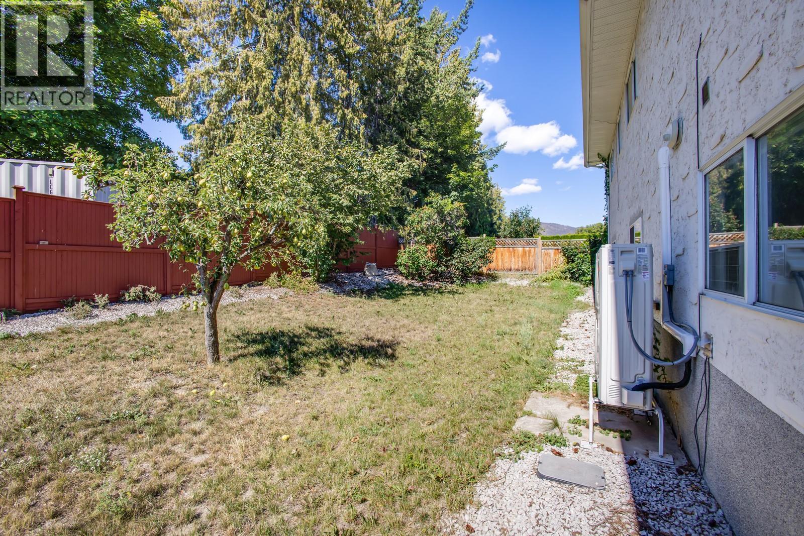 3088 Beverly Place, West Kelowna, BC - Outdoor