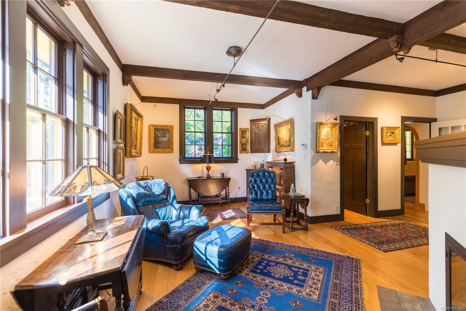 605 Towner Park Rd, North Saanich, BC