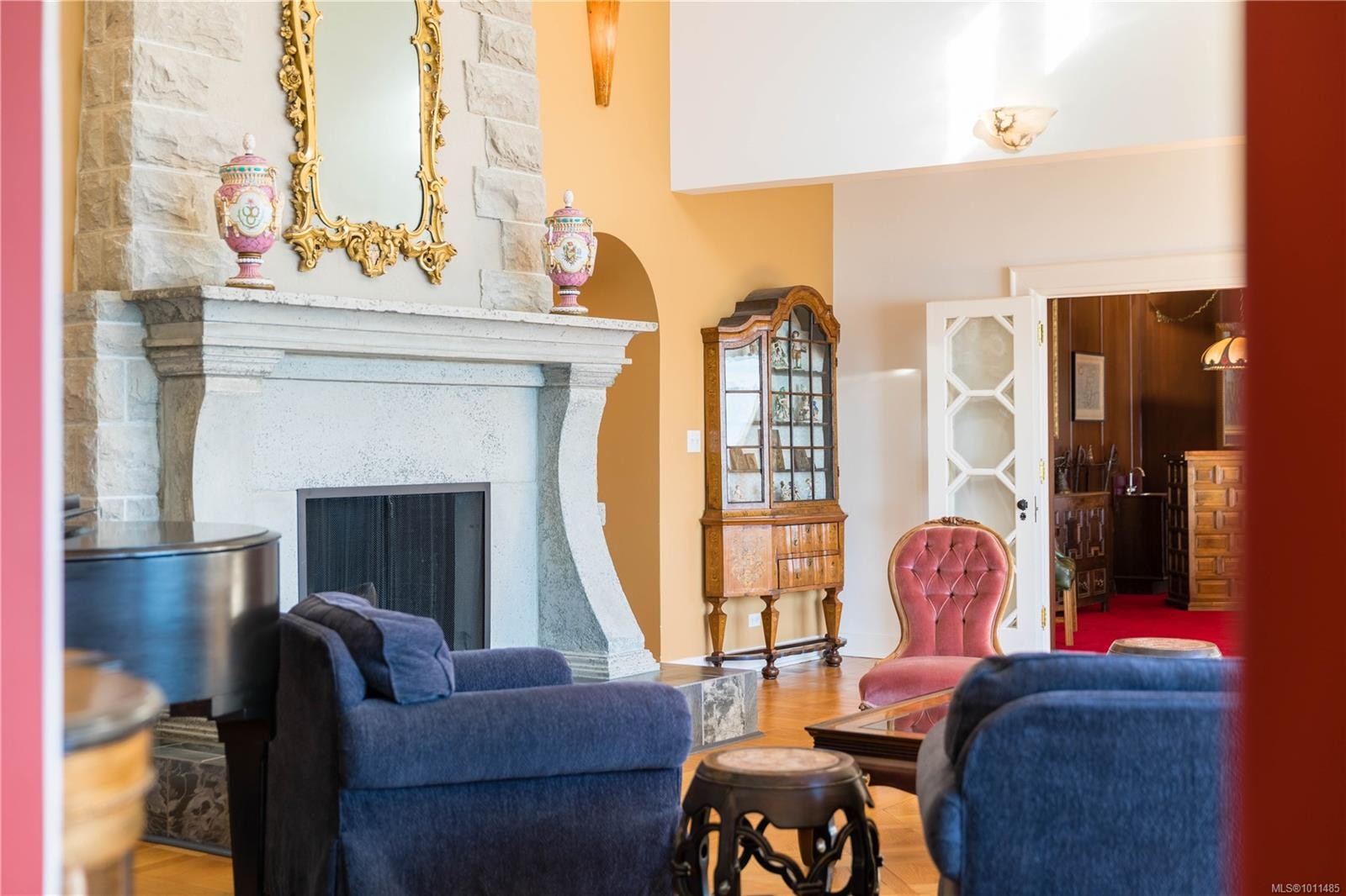 605 Towner Park Rd, North Saanich, BC