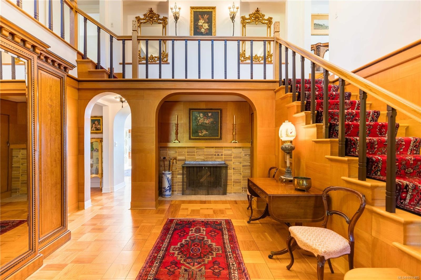 605 Towner Park Rd, North Saanich, BC