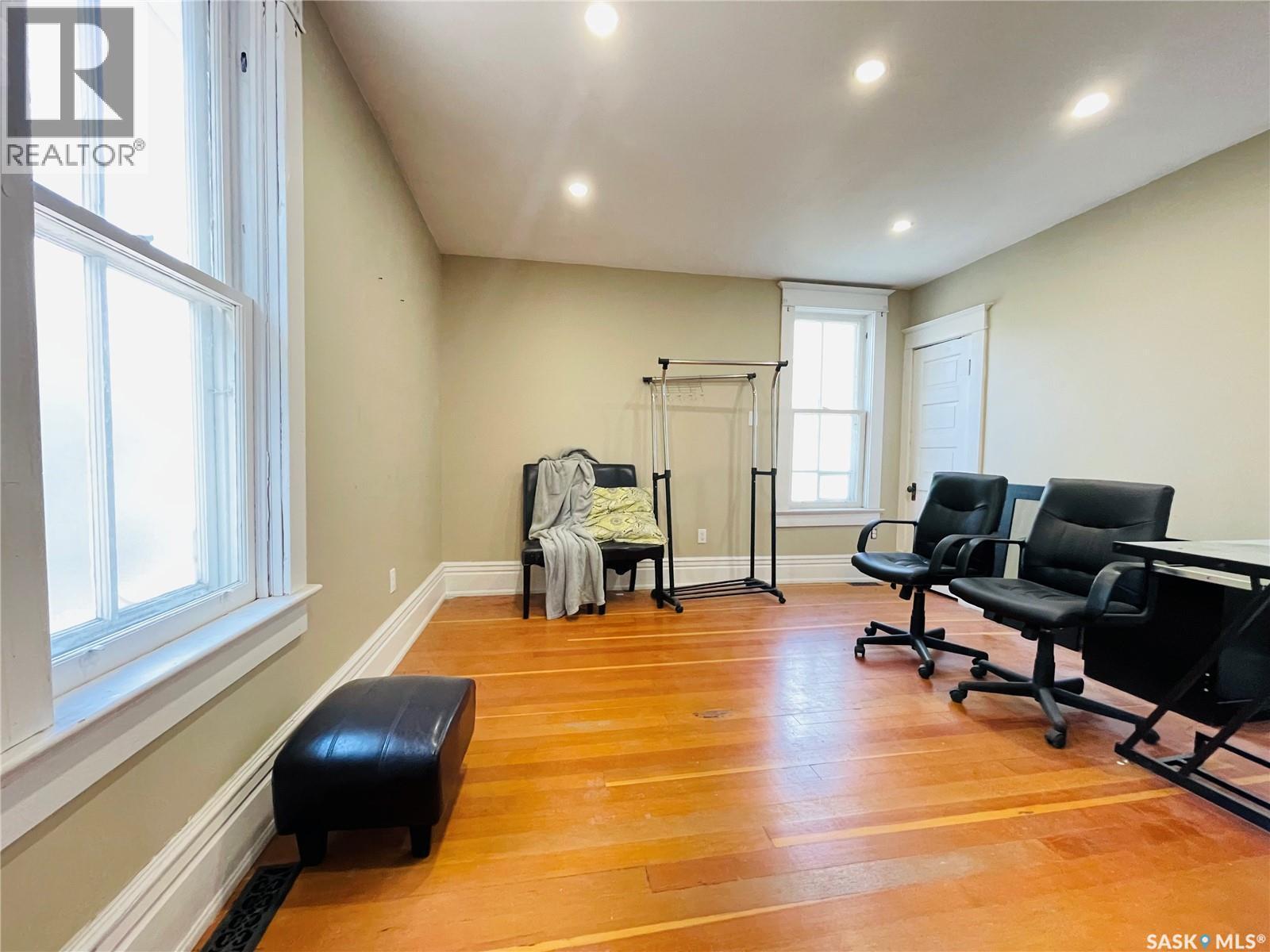 2305 Cornwall Street, Regina, SK