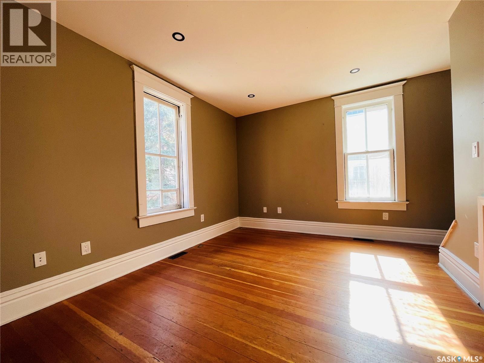 2305 Cornwall Street, Regina, SK