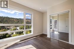 Second bedroom with private patio -